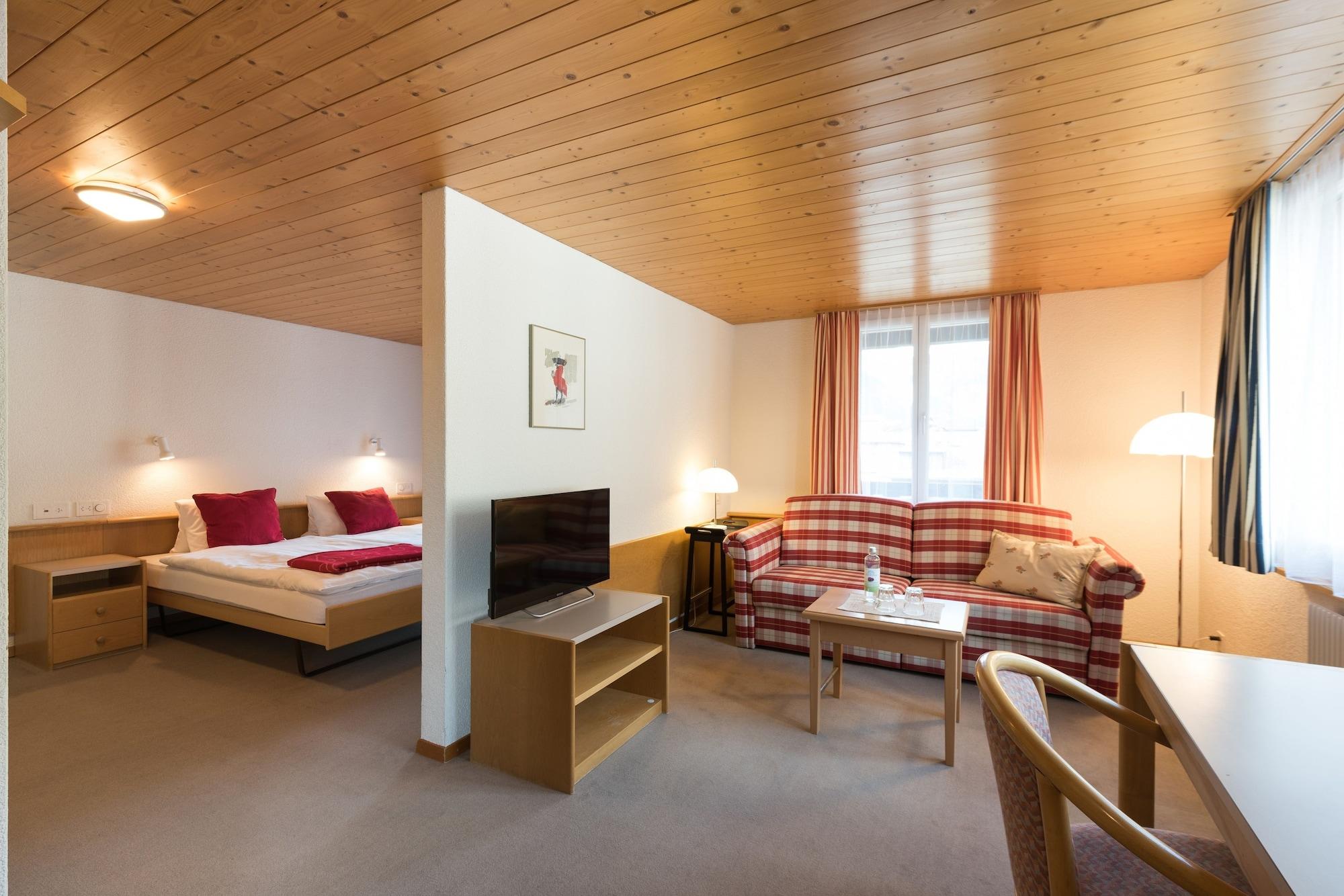 Bluemlisalp Hotel Kandersteg Exterior photo