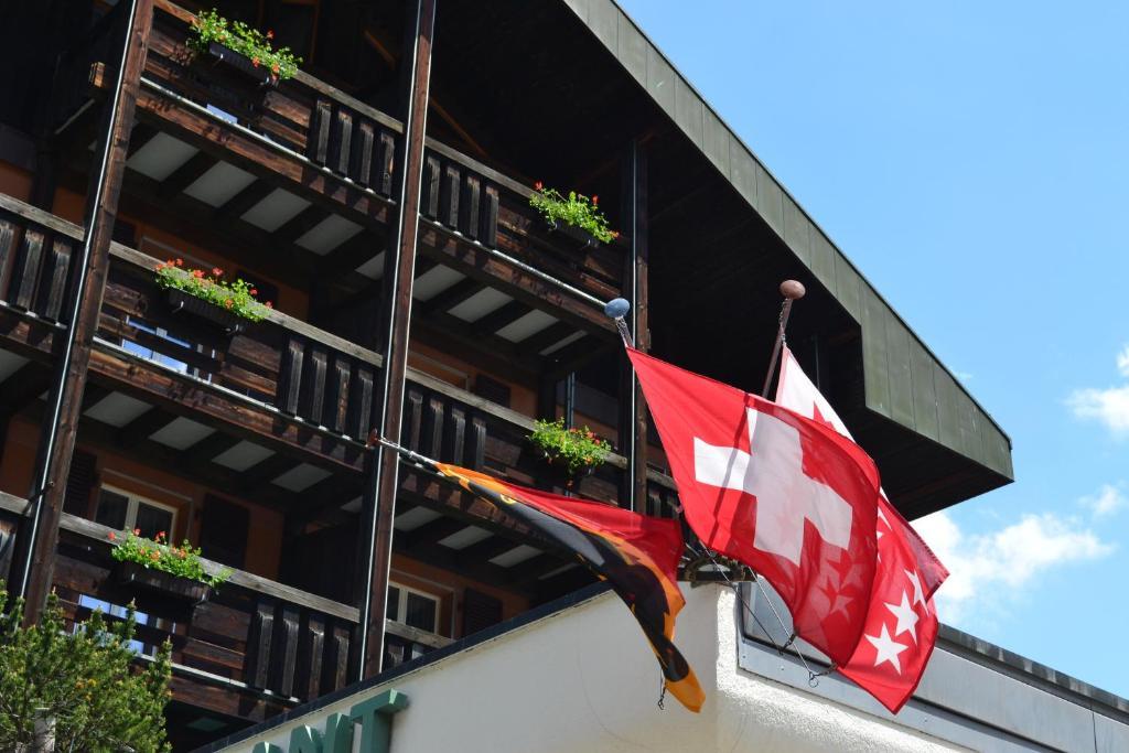 Bluemlisalp Hotel Kandersteg Exterior photo