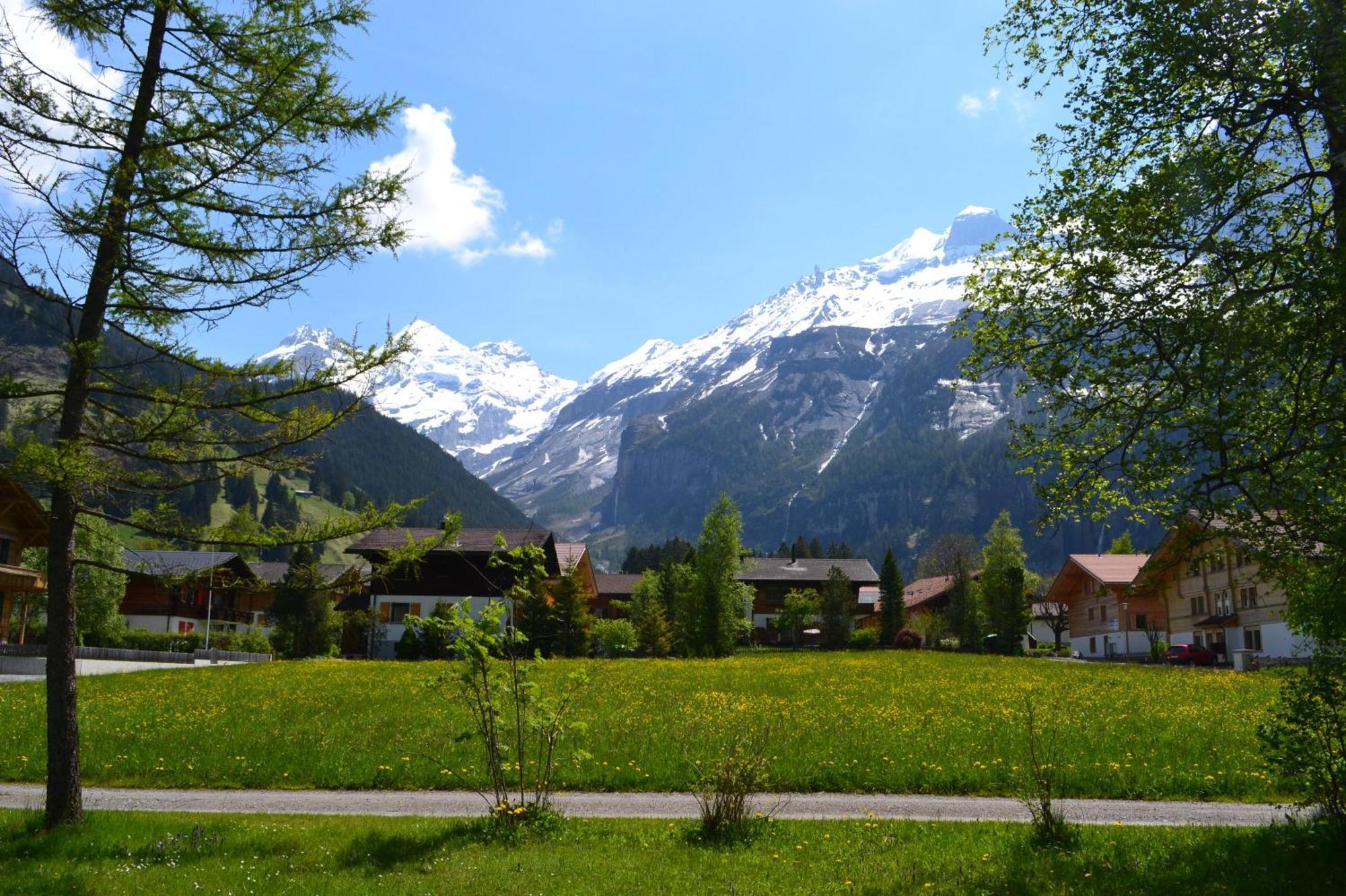 Bluemlisalp Hotel Kandersteg Exterior photo