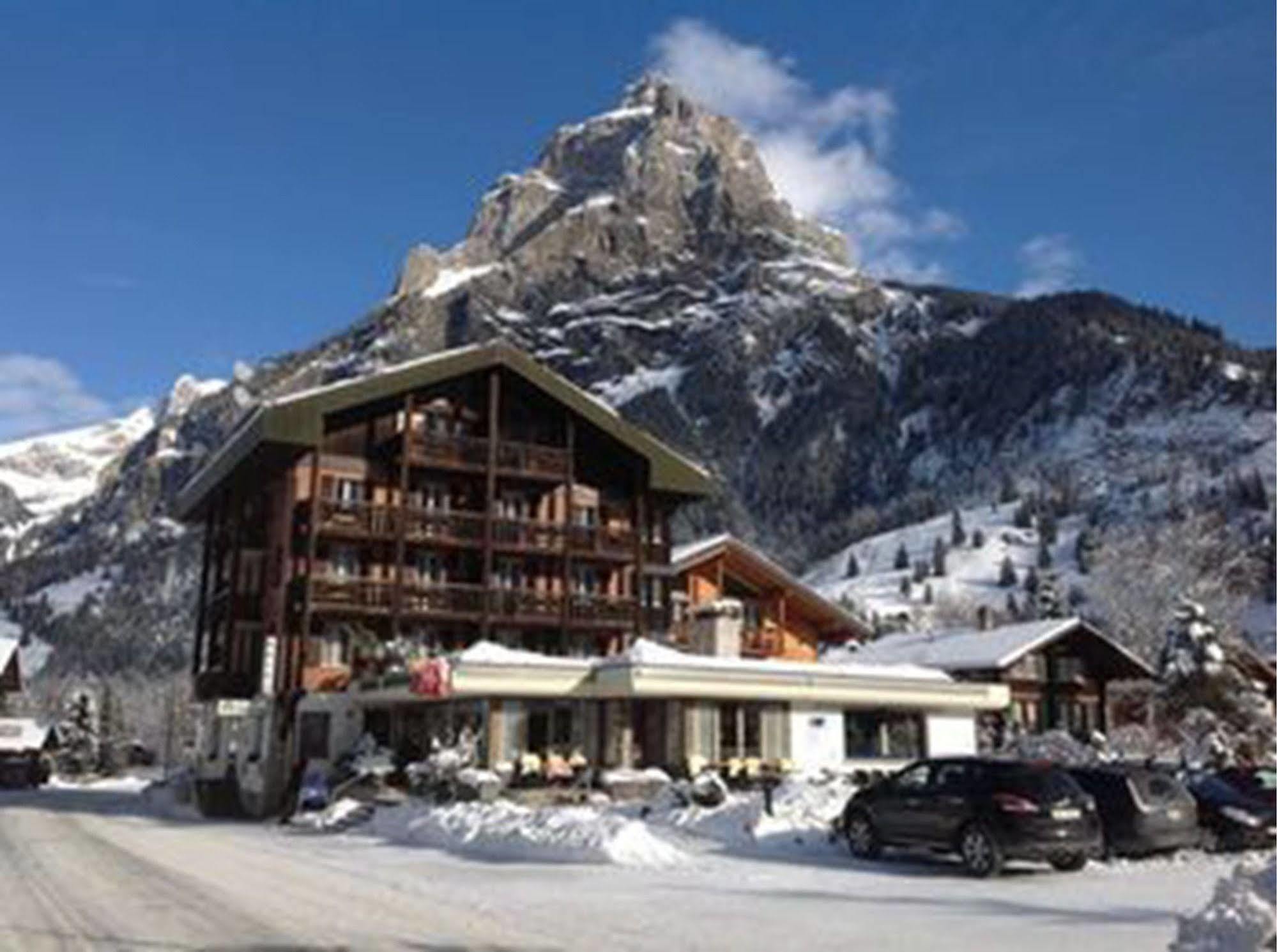 Bluemlisalp Hotel Kandersteg Exterior photo